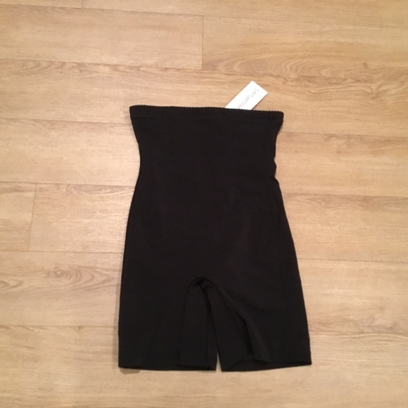 NWT HolaFlors Black Tummy Control Compression Shorts Shapewear Size Medium - Picture 8 of 10